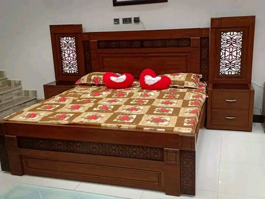 Mehgony Wooden Bed . 4*6 feet Bed King Size Bed