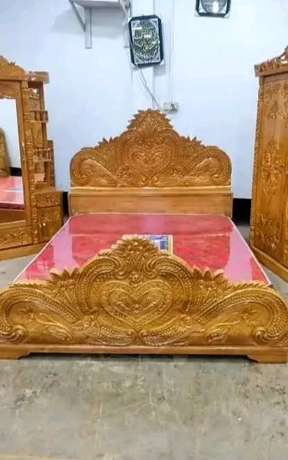 Mehgony Wooden Bed